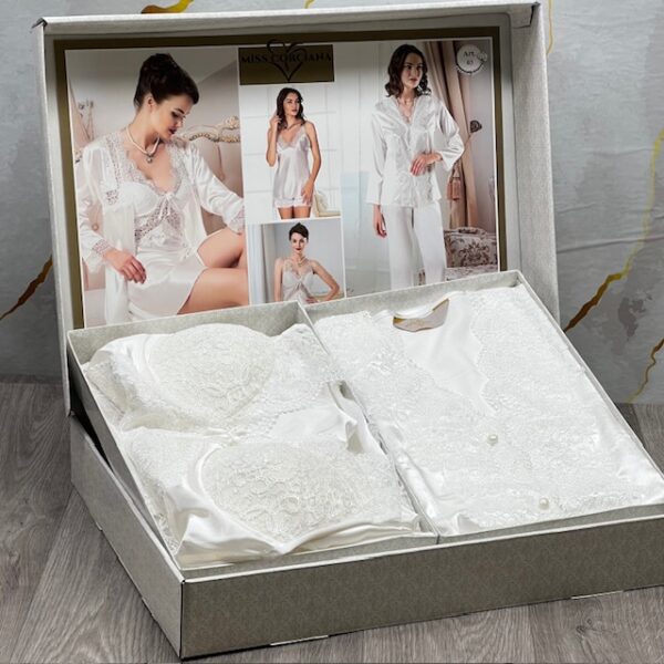 Pack de Lingerie Femme – 6 Pièces en Satin de Soie de Qualité